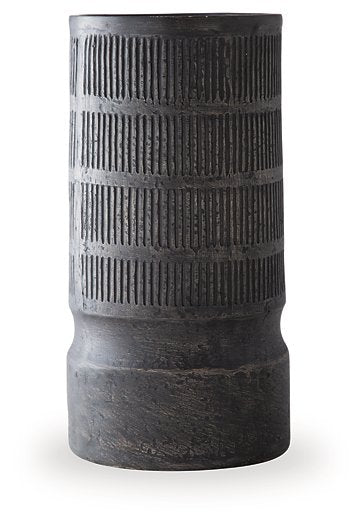 Beninworth Vase