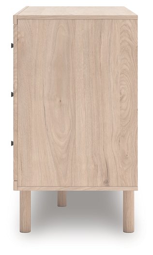 Arloster Dresser