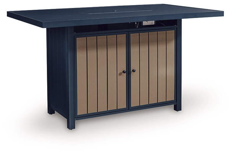 East Beach Outdoor Dining Set