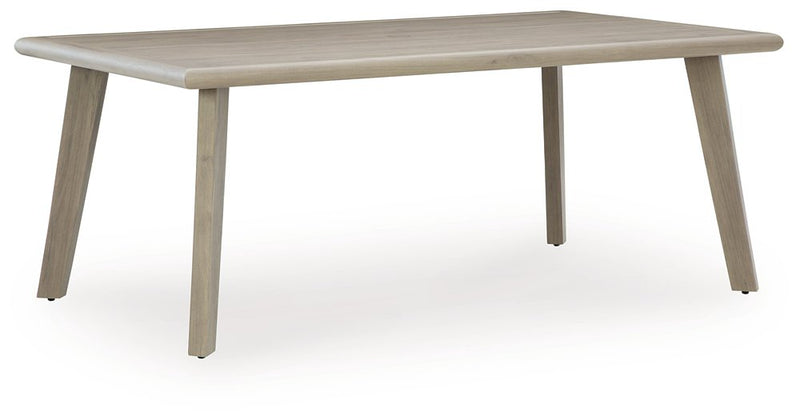 Cliff Trails Outdoor Dining Set