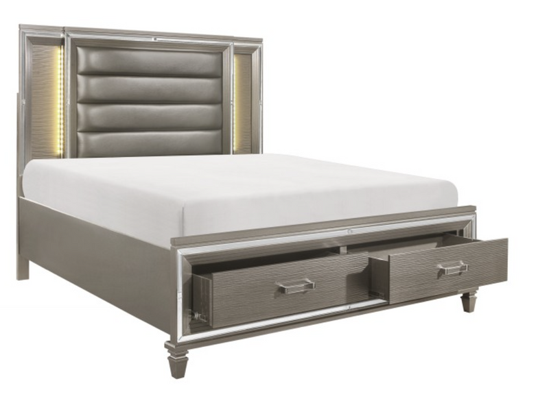 Tamsin Bedroom Collection 4pc in Silver and White